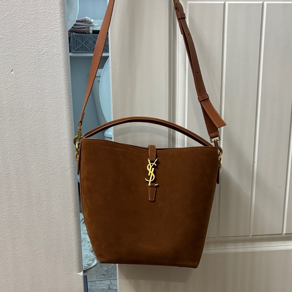 Yves Saint Laurent Tan Shoulder Bag
